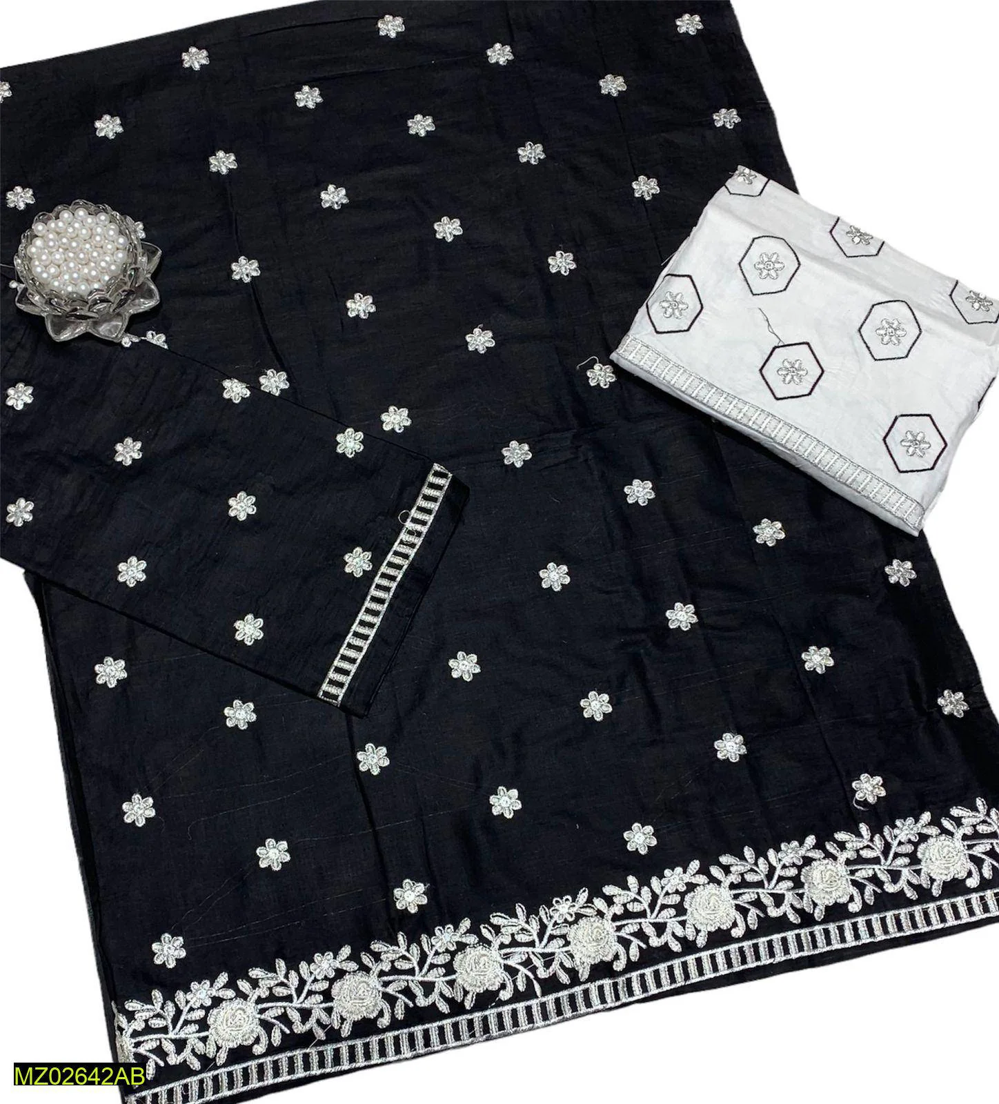 Girls Maria B Inspired Black Lawn Embroidered 2 Pc Suit