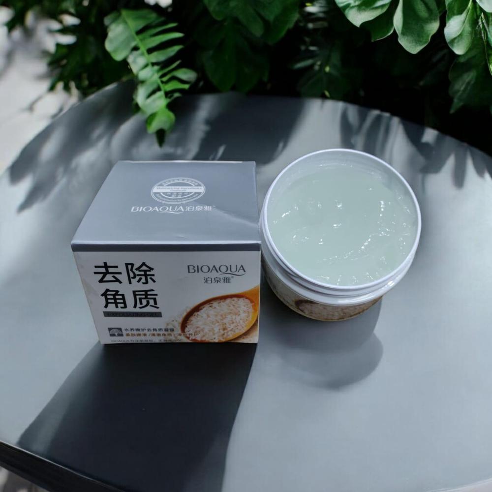 Rice Gel Scrub for Pore Cleansing & Skin Renewal
