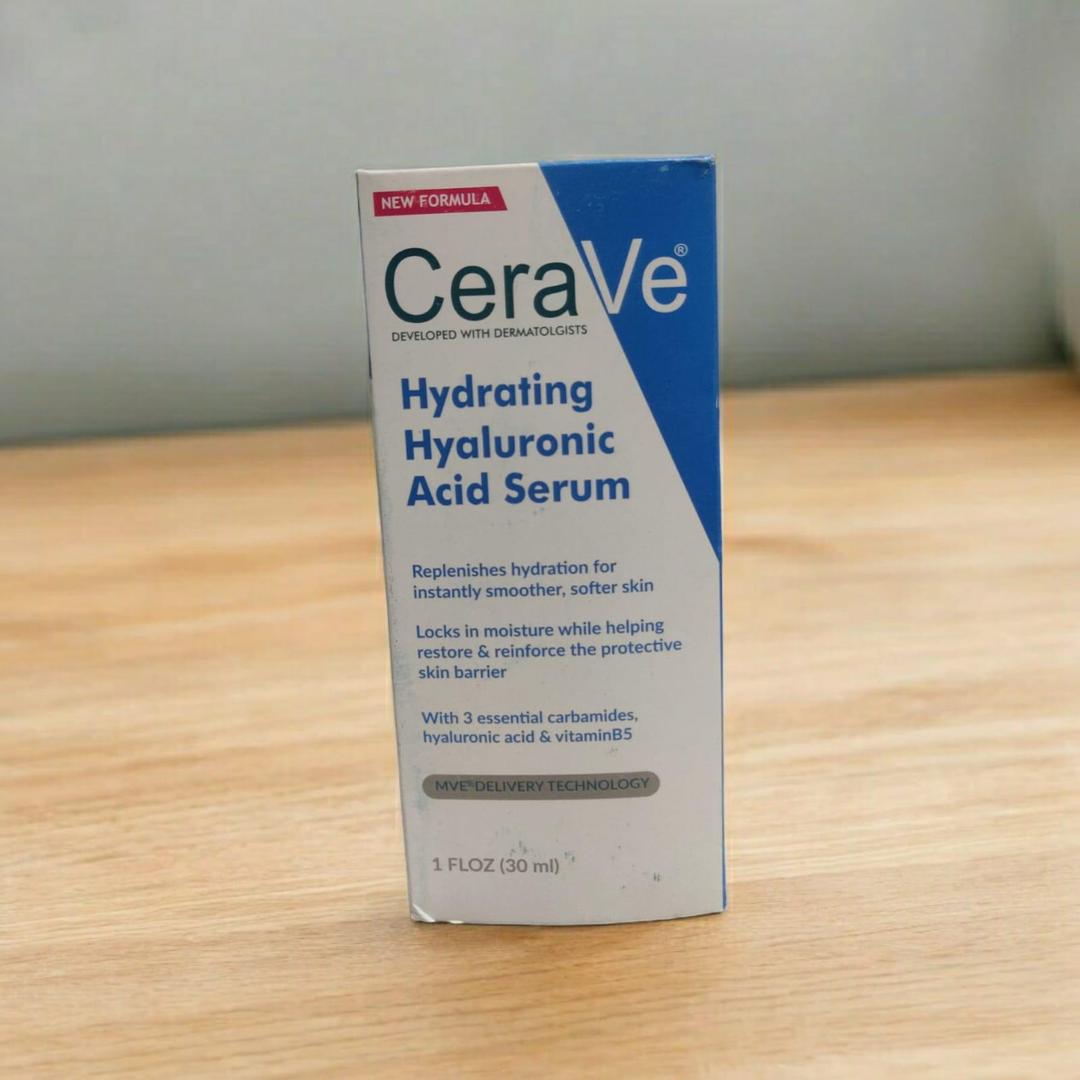 Hyaluronic Acid Serum for Dry Skin Pakistan