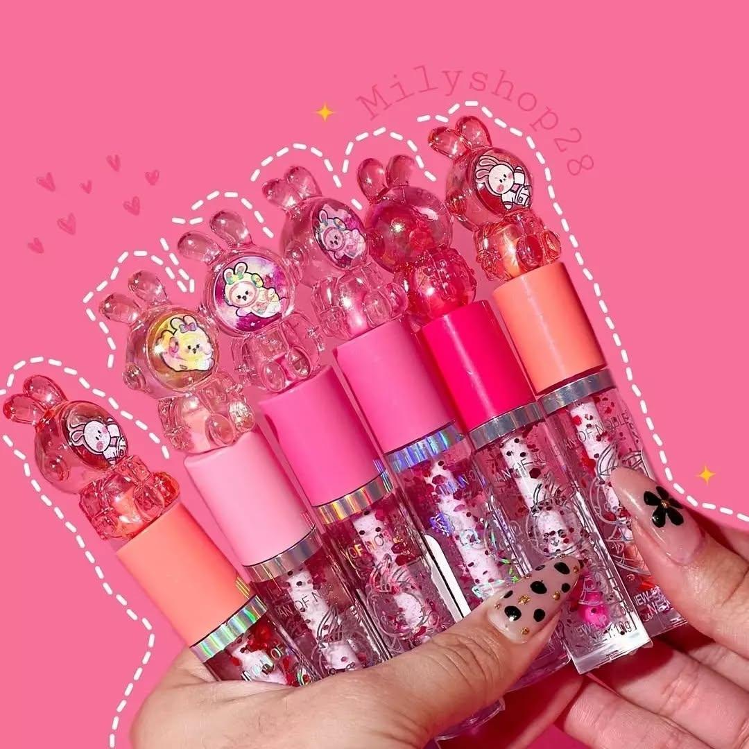 Multicolor Glossy Lip Gloss with Bear Caps