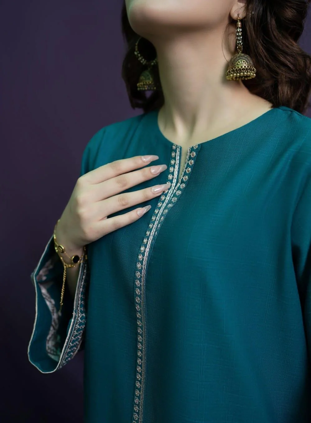 2 Pcs Women's Unstitched Embroidered Suit