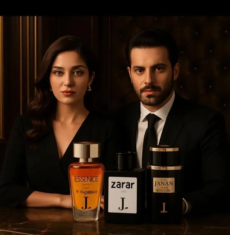 Premium 3-Piece Perfume Set for Men & Women
- Long-lasting fragrance up to 12 hours
- Sweat-resistant formula for all-day comfort
- Stylish black and gold packaging
- Durable glass bottles with secure caps
- Refreshing citrus scent perfect for Pakistani weather
- Ideal for both men and women (unisex)