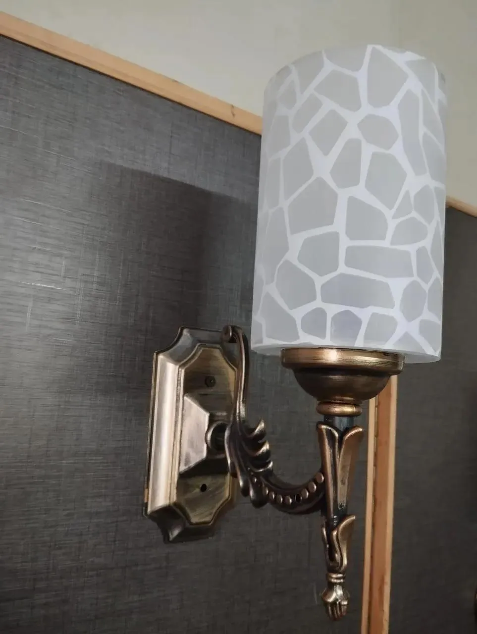Modern White Quartz Wall Lamp ABS Plastic DIY Installation