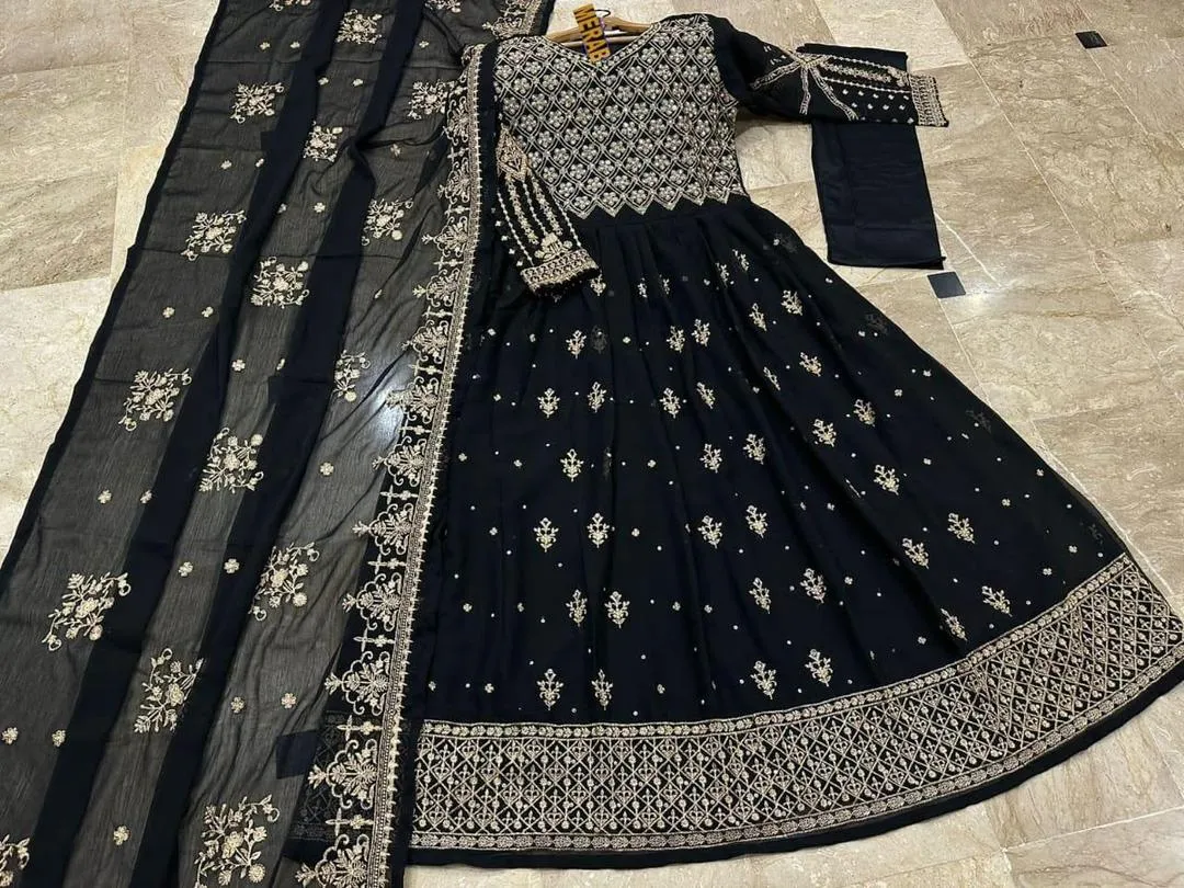 Black Chiffon Embroidered Maxi Suit 3Pcs Party Wear
