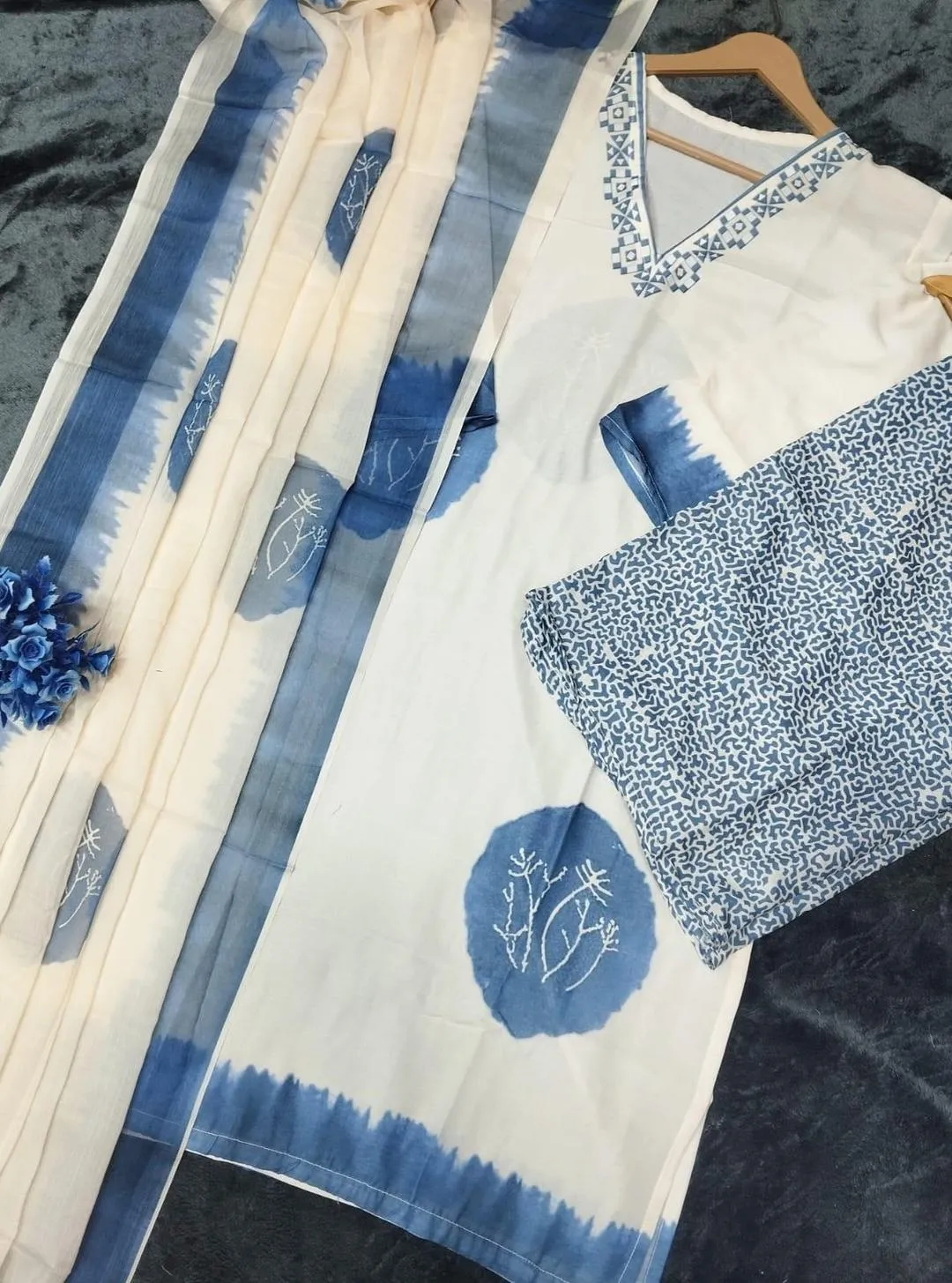 Blue Printed Lawn 3-Piece Suit for Women