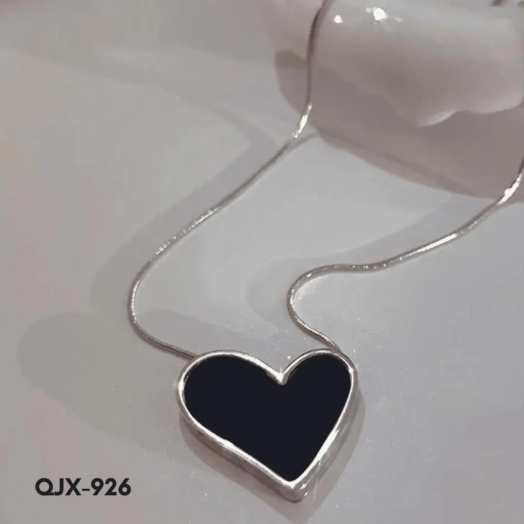 Heart Shaped Necklace Black Gold for Women