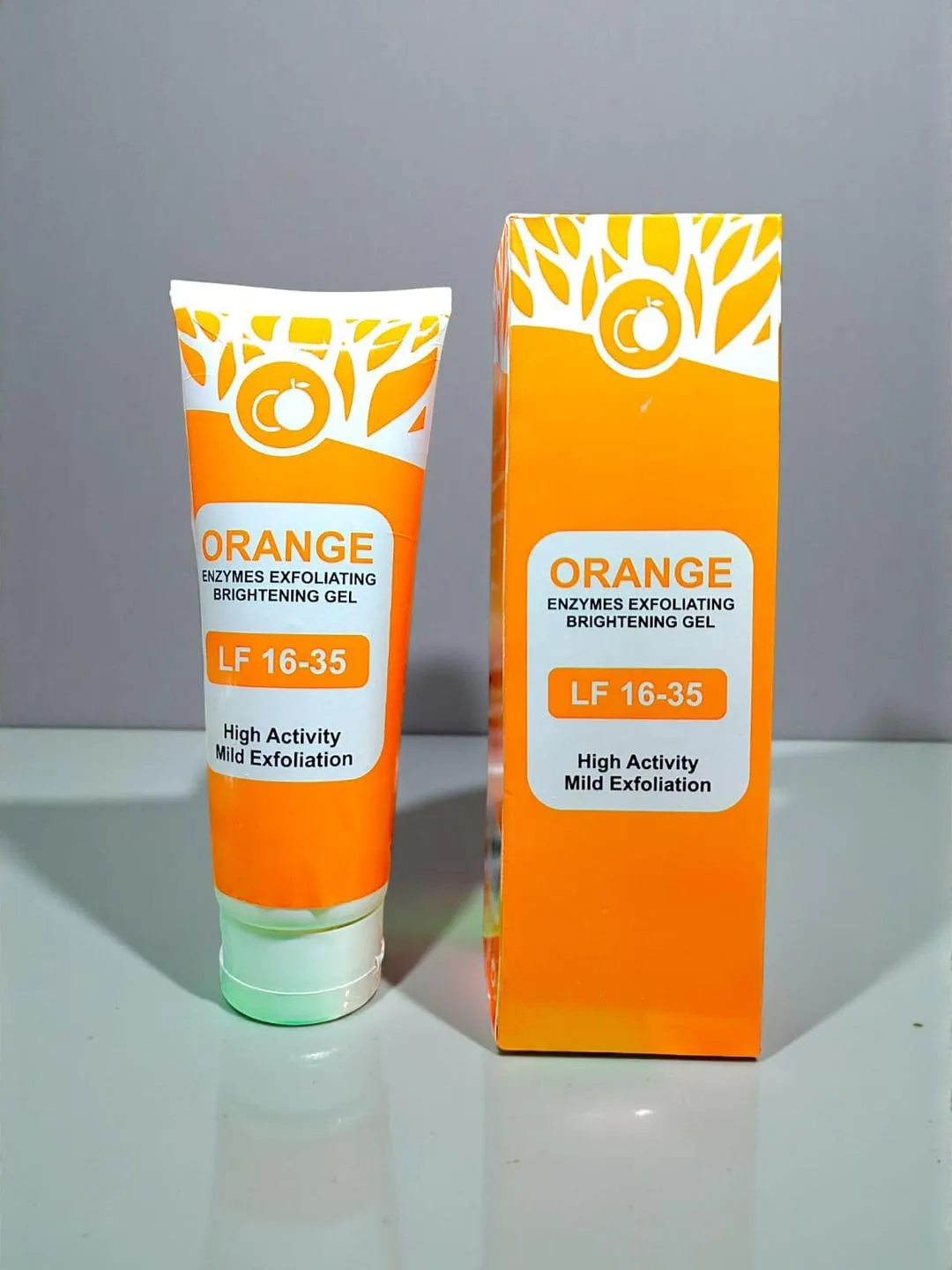 Exfoliating Gel for Brightening & Dead Skin Remover