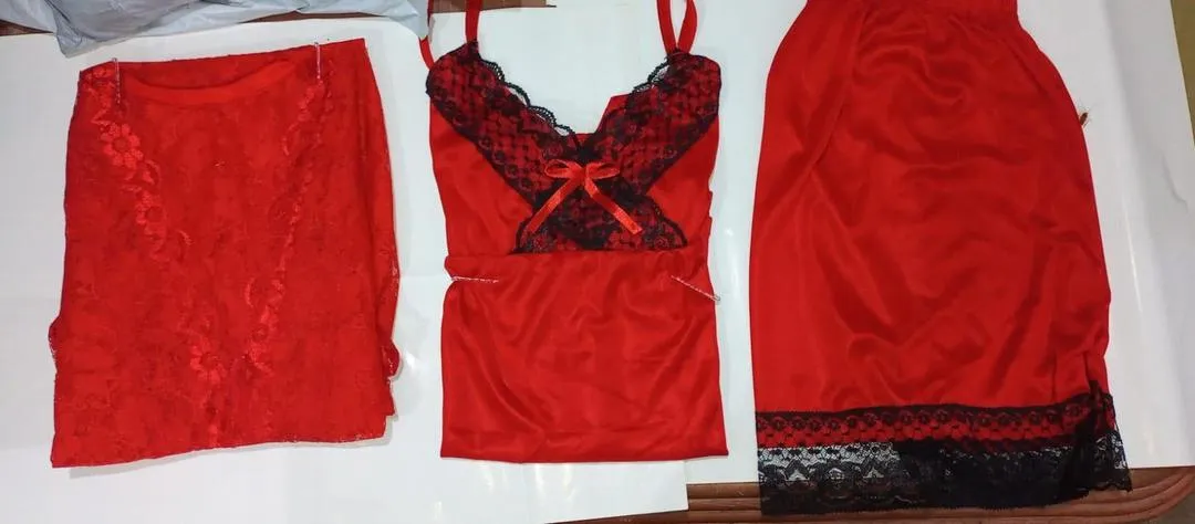 Red Silk Lace V-Neck 3Pcs Sleep Set