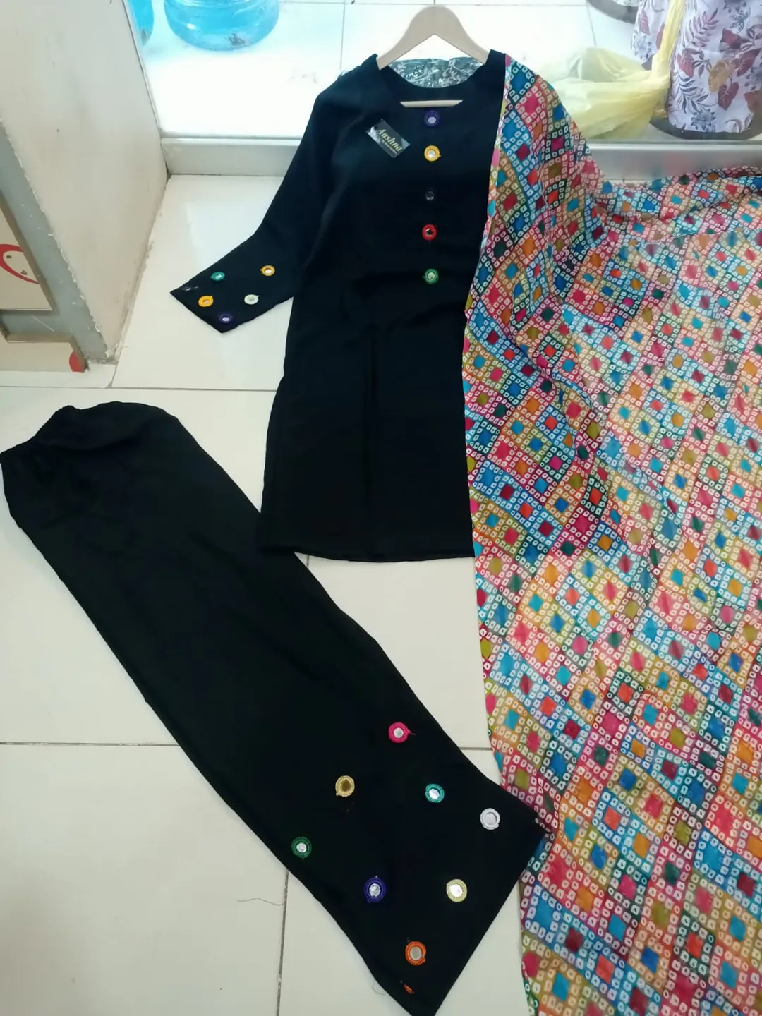 3 Pcs Women's Stitched Dobby Lawn Sheesha Work Suit