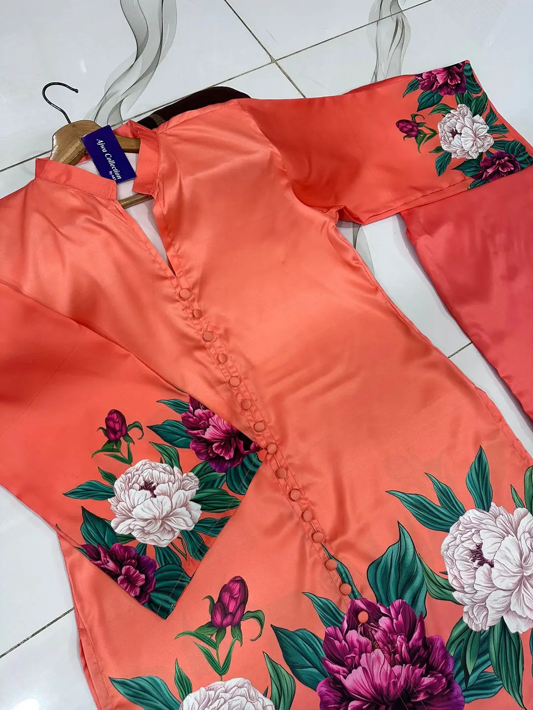 2 Pcs Women's Stitched Silk Printed Co-Ord Set