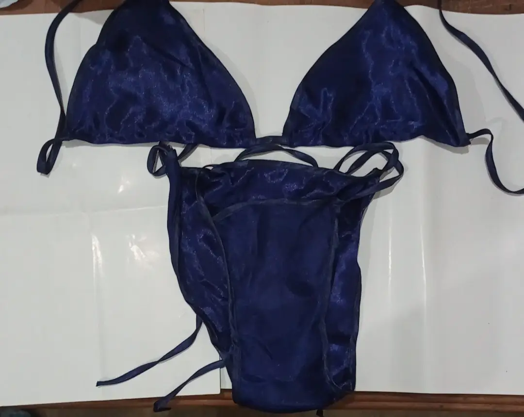 Silk Plain Comfortable And Lightweight Bikini Set / Swin Wear Bikini For Girls