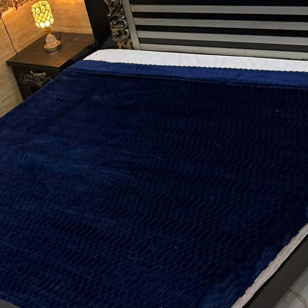 Elegant Plush Embossed Bubble Double Bed Blanket